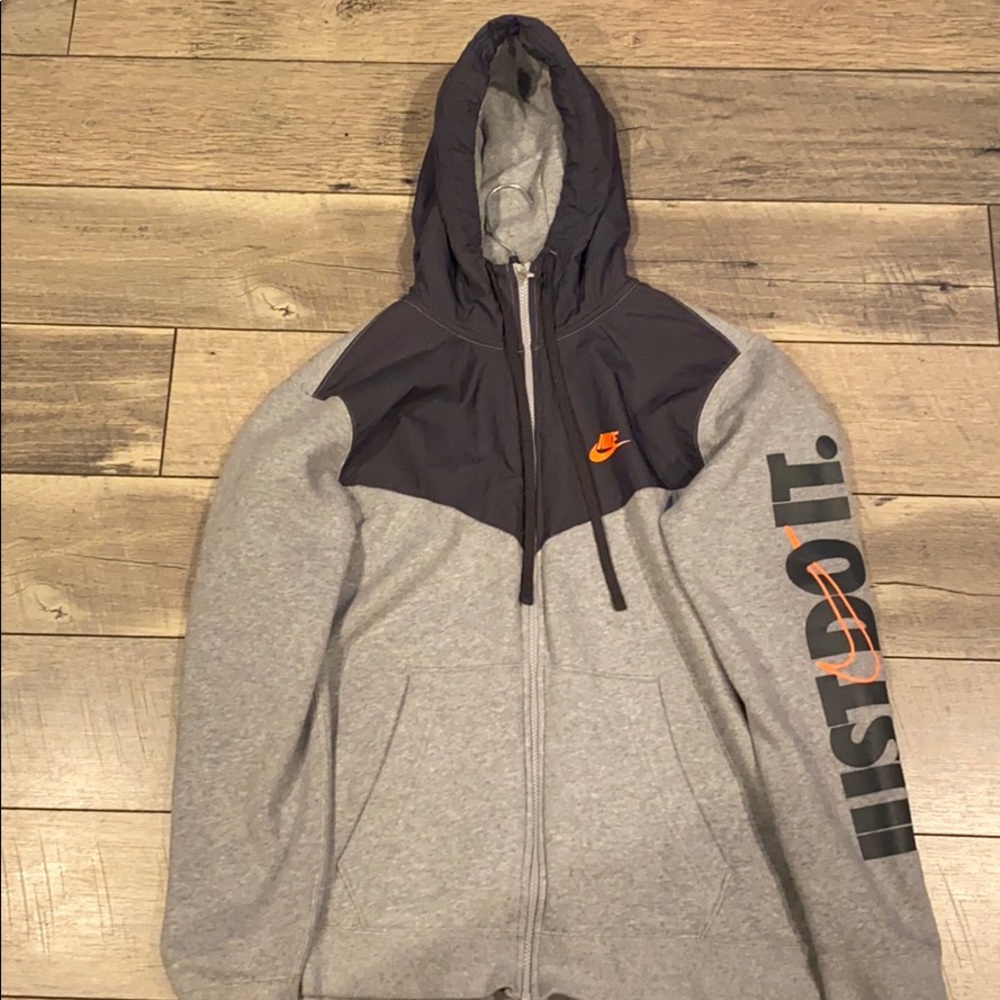 Nike sweater